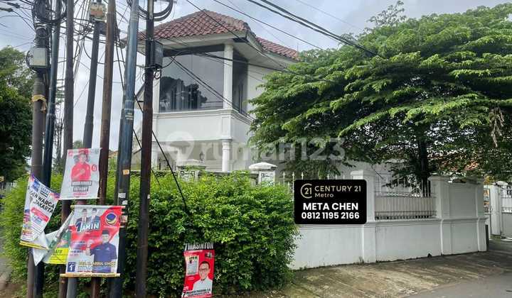 Di Sewakan Rumah di Cipete Selatan, kec Cilandak, Jakarta Selatan. Di Sewakan Rumah di Cipete Selatan, kec Cilandak, Jakarta Selatan.