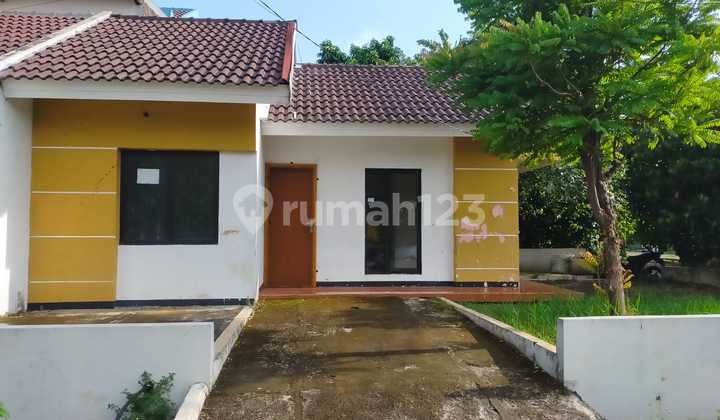 Rumah Hook Dalam Cluster Harapan Mulya Kabupaten Bekasi