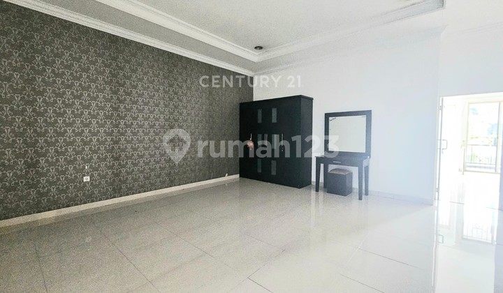 Rumah 2 Lantai di Taman Modern Cakung Semi Furnish Bebas Banjir 2