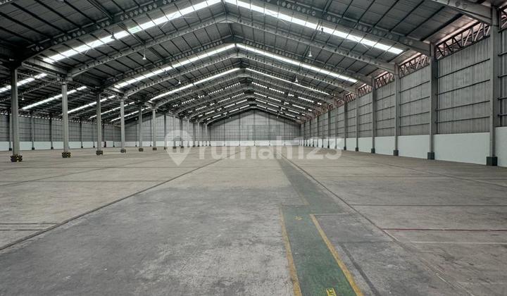 Neat Warehouse Ready for Use, Strategically Located in Deltamas Industrial Area, Cikarang