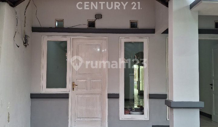 Rumah Bebas Banjir di Harapan Indah, Cluster Adenium, Bekasi 2