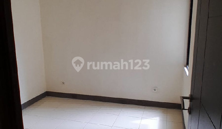 For Immediate Rent House in Green Ara Housing, Bekasi 2