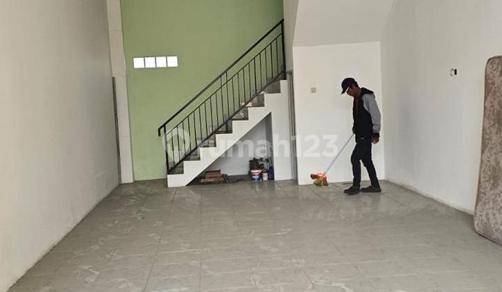 2-Unit Linked Shophouse, Excellent Condition, Ready to Use, Strategic Location in Wisma Asri Bekasi.
