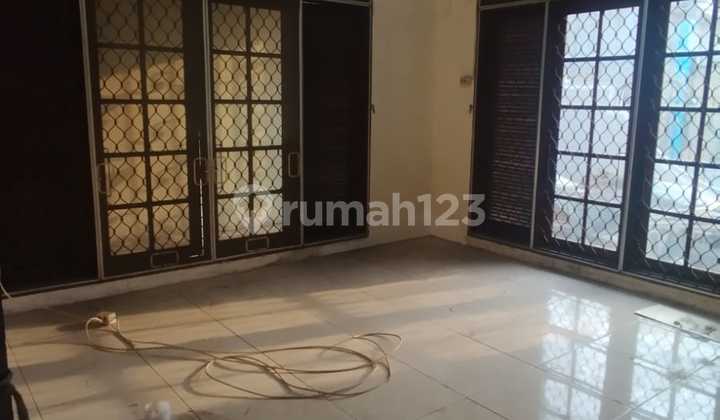 Rumah Murah Dekat Terminal Daan Mogot Jakarta 2