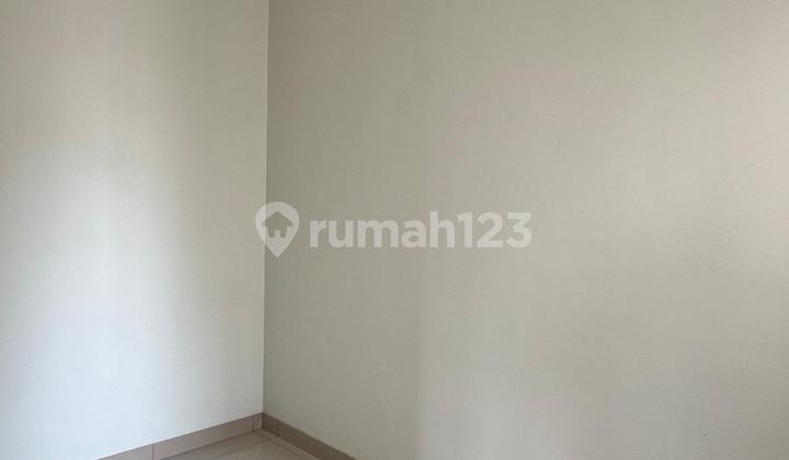 Rumah Bagus Siap Huni Bebas Banjir di Summarecon Crown Gading 2