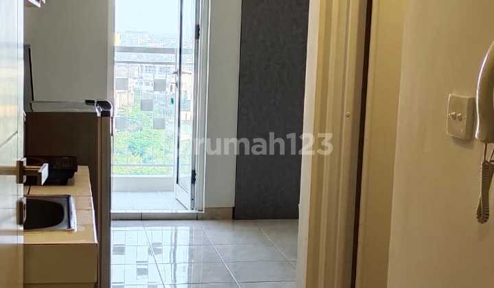 Affordable Springlake Apartment Ready to Move In Furnished at Summarecon Bekasi