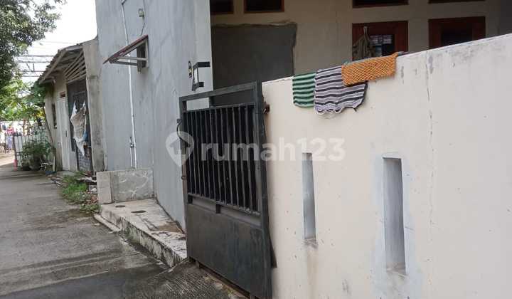 Affordable Hook House Ready to Occupy in Panca Motor Harapan Jaya Housing Complex, Bekasi 2