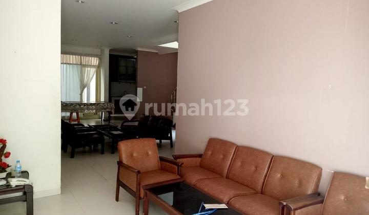 Rumah Murahdibawah Njoprapi Terawat Strategis di Cideng Jakarta