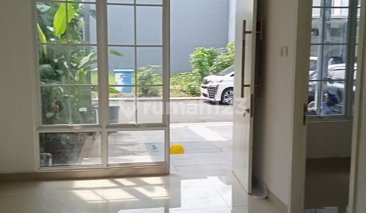 Rumah Bagus Siap Huni di Cluster La Seine Jgc Jakarta 2