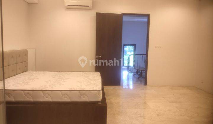 Dekat Blok M, siap huni boleh buat kantor, parkir luas 7