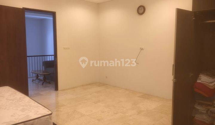 Dekat Blok M, siap huni boleh buat kantor, parkir luas 8