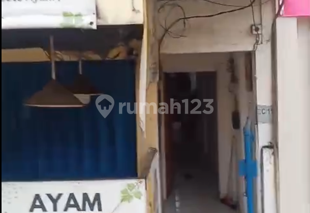 Kelapa Dua Wetan near Ramayana, Starbucks, KFC, Holland Bakery 2