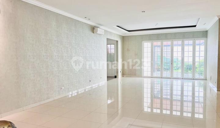 Radio Dalam Boleh Utk Kantor, Siap Huni, Full Ac Radio Dalam Boleh Utk Kantor, Siap Huni, Full Ac