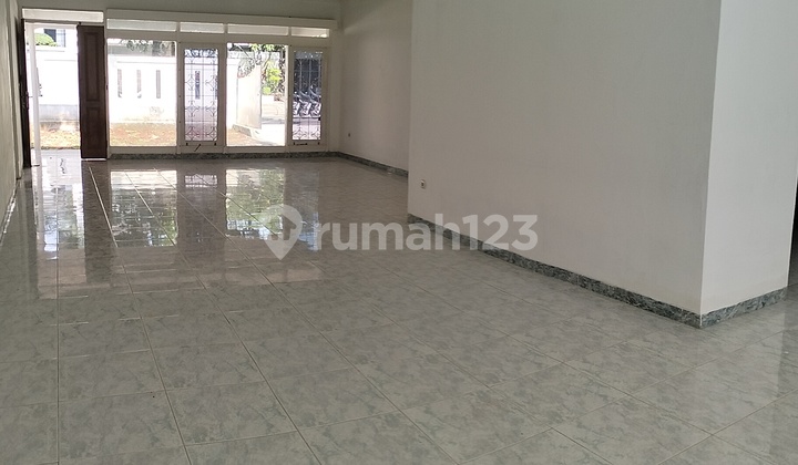 Kemang Dalam Near Hero, Suitable for Business, Wide Road