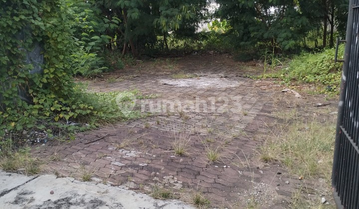 Kemang Selatan, Lebar 18 Meter, Depan Jalan 2 Arah, Tanah Kotak