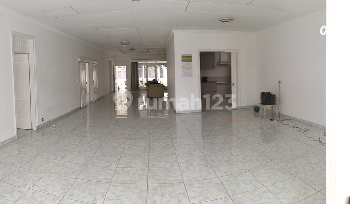 Kemang Indah Dekat Hero, Boleh Buat Kantor Dan Usaha