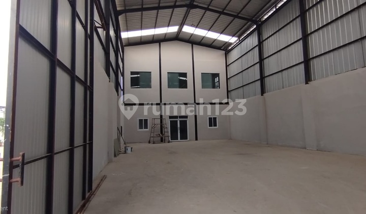 For Rent: New Ready-to-Use Shared Warehouse in Legok, Karawaci, Tangerang For Rent: New Ready-to-Use Shared Warehouse in Legok, Karawaci, Tangerang
