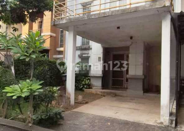 Affordable Ready to Live House In The Green Bsd City