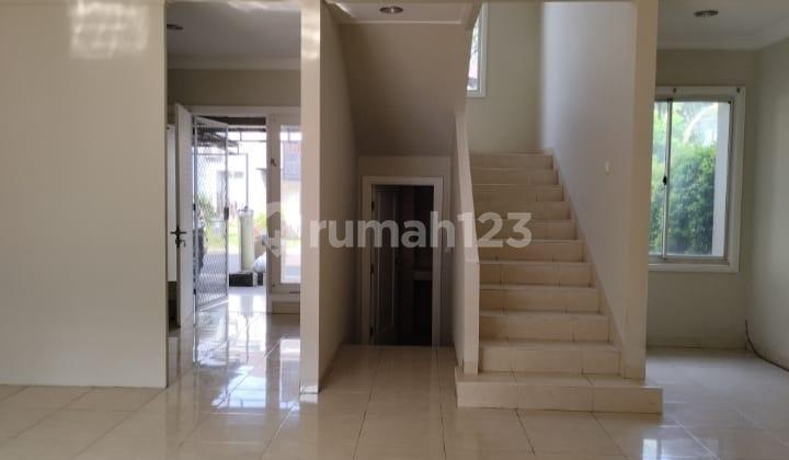 Beautiful Home In Sutera Onyx, Alam Sutera, South Tangerang 2