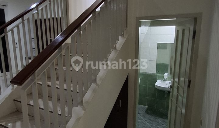 Dijual Rumah Siap Huni di Bahamas Boulevard, Delatinos, Bsd City 2