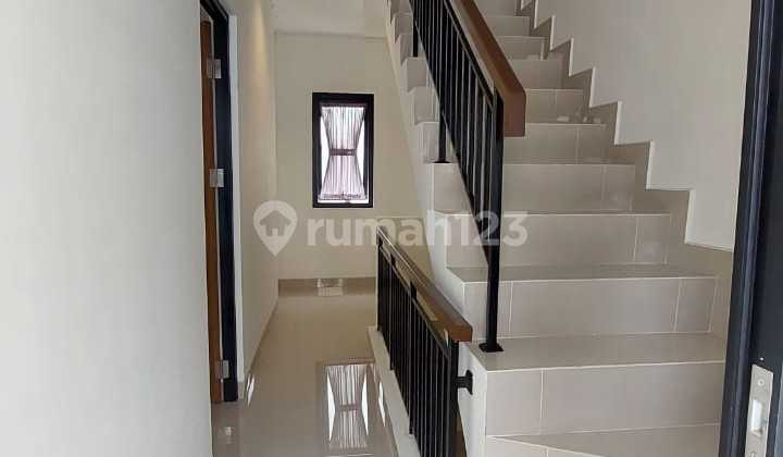 For Sale at a Loss: Ready-to-Occupy Provence Suite House, BSD City 2