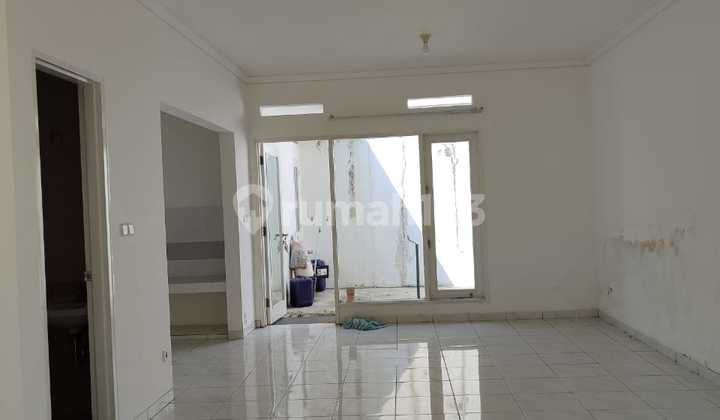 Beautiful White Diamond Cluster House for Sale, Residence One, Serpong 2