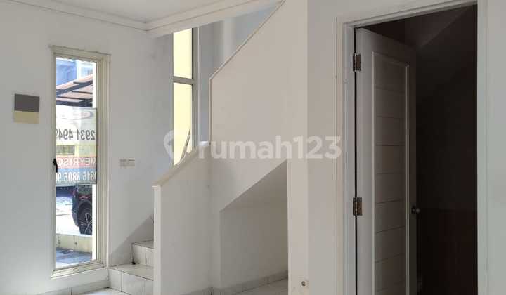 Beautiful White Diamond Cluster House for Sale, Residence One, Serpong 1
