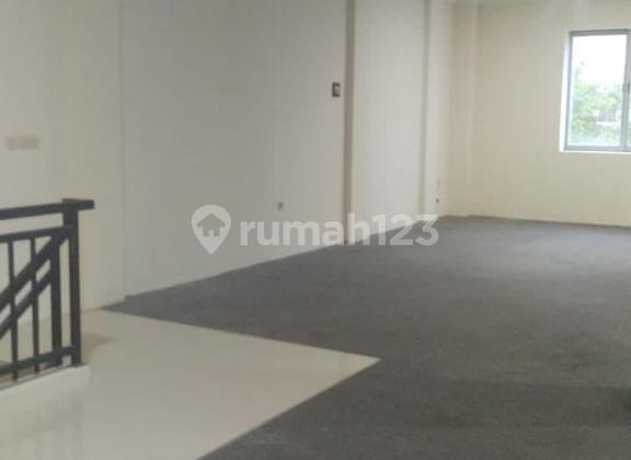 Di Jual Ruko Gandeng Area Taman Surya Jakarta Barat Deskripsi 1Unit