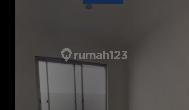 Di Jual Rumah Baru Area Pik2