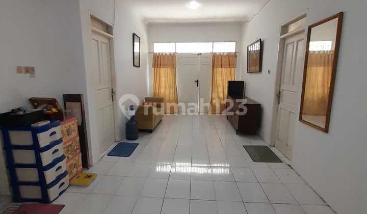 Rumah Kawasan Slipi Murah Dgn Luas Bangunan 270m2