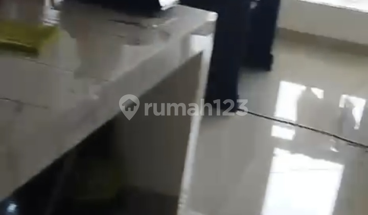 Dijual Apartemen Paradise Mansion 3Kamar Semi Furnish Siap Tinggal 2