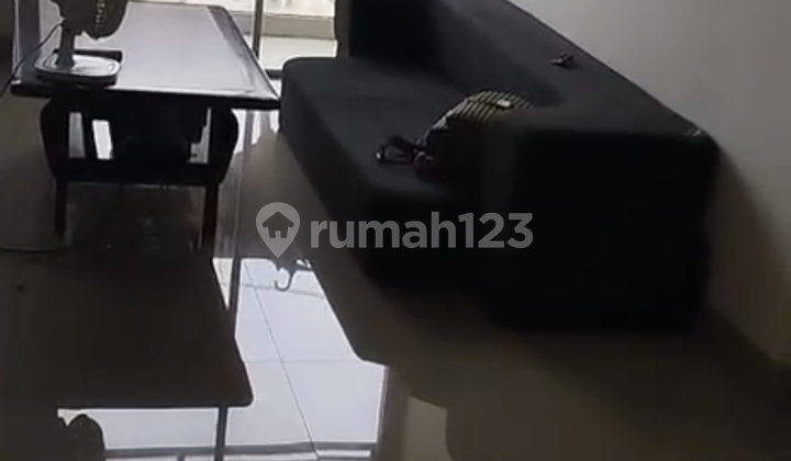 Dijual Apartemen Paradise Mansion 3Kamar Semi Furnish Siap Tinggal