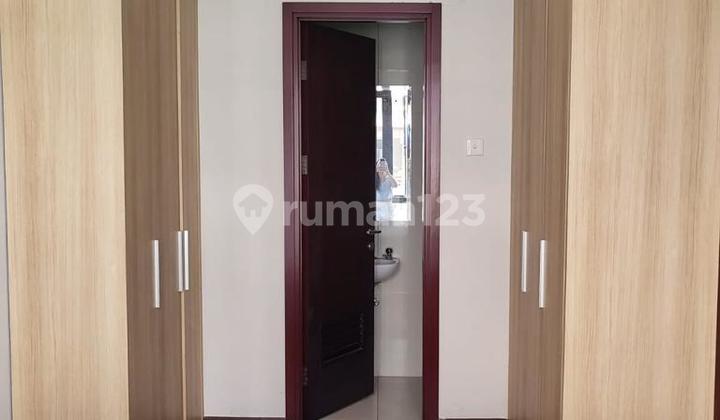 Vanya Park BSD Townhouse for Rent, Available Yearly or Monthly Vanya Park BSD Townhouse for Rent, Available Yearly or Monthly