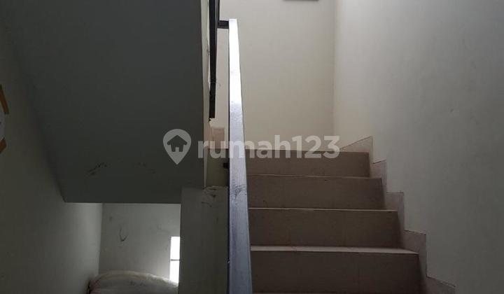 For Sale, Shop House Suitable for Convection Behind Season City Mall. 2