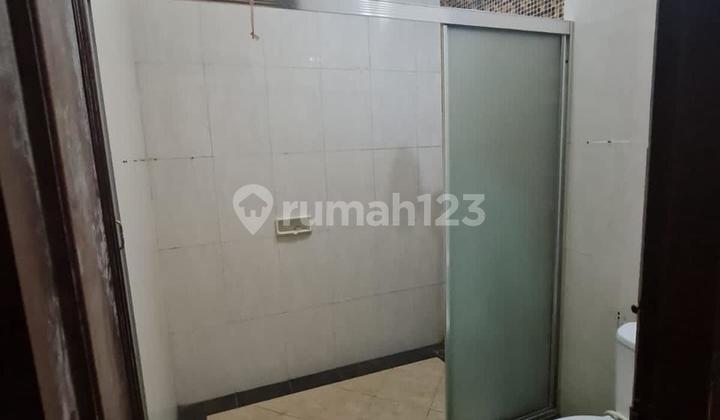 Ready-to-Occupy Minimalist House in Metland Menteng Cakung, East Jakarta - Close to Shopping Center 2