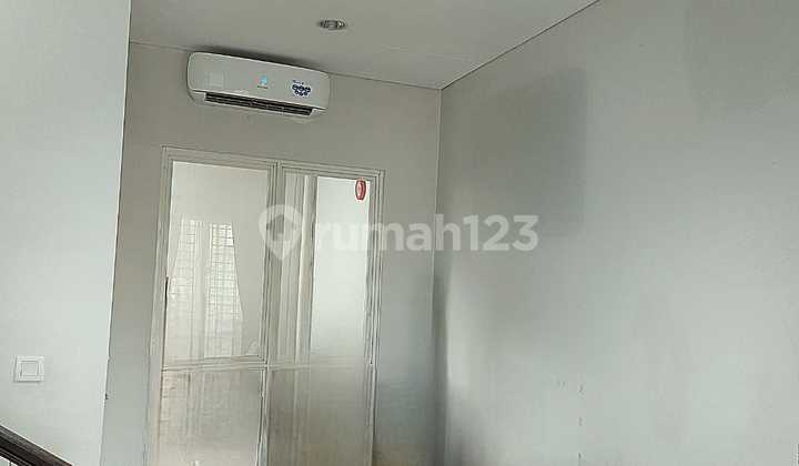 For Sale Ready-to-Occupy House Strategically Located in JGC Mississippi, East Jakarta 2