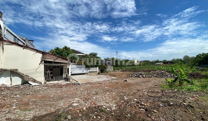 Bawah NJOP. Sebelah Bank Bri Majapahit Semarang.