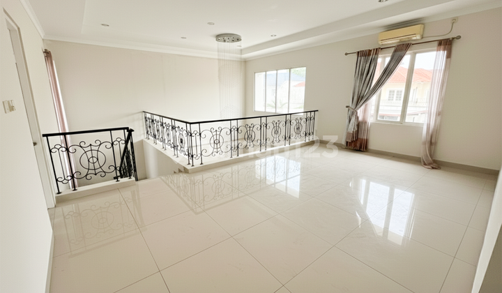 For Sale / Rent Ready-to-Occupy House in Emerald Mansion Cluster 2