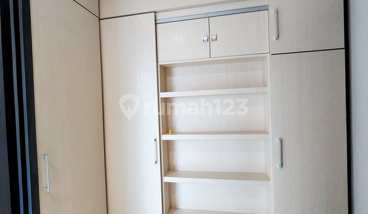 FOR SALE AT A LOSS! Furnished Brooklyn Apartment Move-In Ready 2