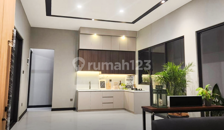 3-Storey Ready-to-Occupy House at The Green Banyan Ville BSD, Tangerang 2