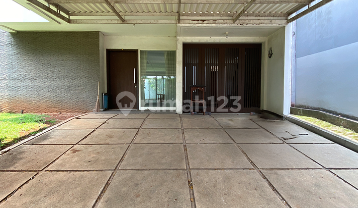 Vermont Parkland Ready-to-Occupy House in BSD, Tangerang 2