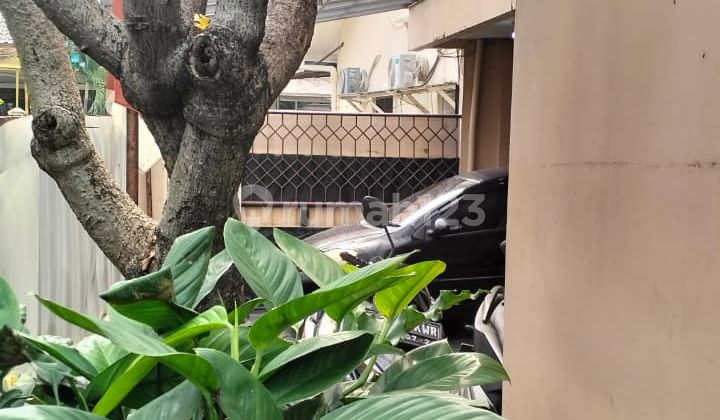 Rumah kost Dekat Stasiun MRT Blok A Harga Di Bawah Pasar