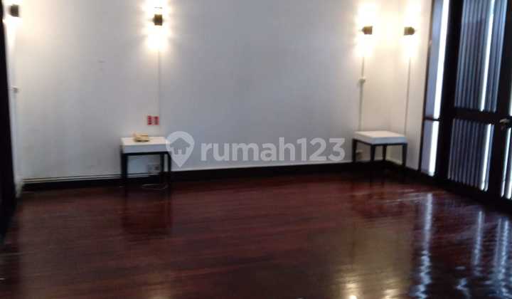 Rumah Mewah Ada Kolam Renang Divilla Gading Indah 