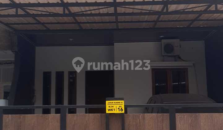 Rumah 2 Lantai Janur Kuning 