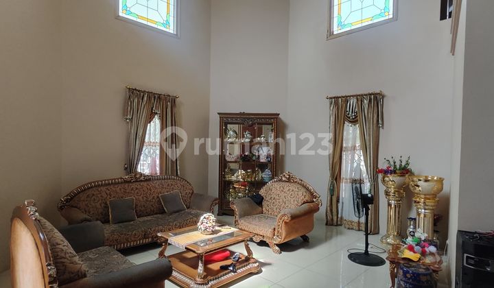 Rumah Mewah Posisi Hook 2 Lantai Di Koja 2