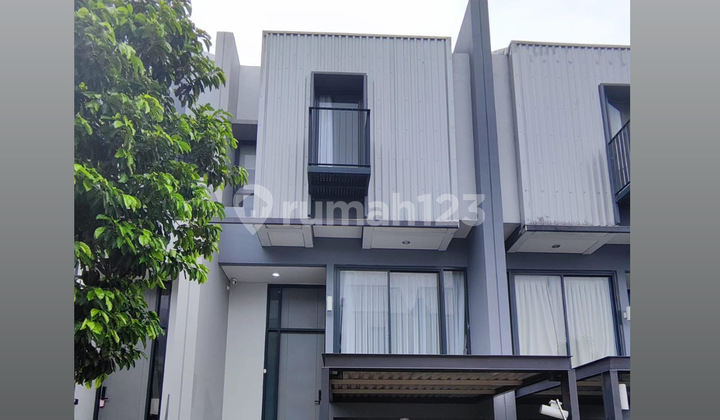 Disewa Greenwich Park Bsd