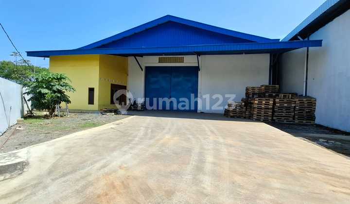 Warehouse 1600 m2 Strategic Location in Ambarawa Ready to Use