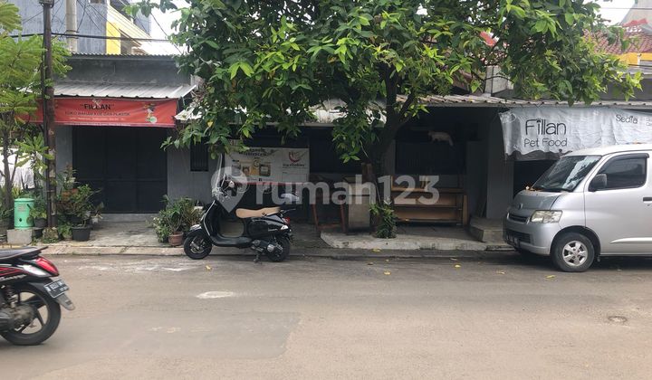 Jl Utama bisa Utk Usaha Dijual Rumah
