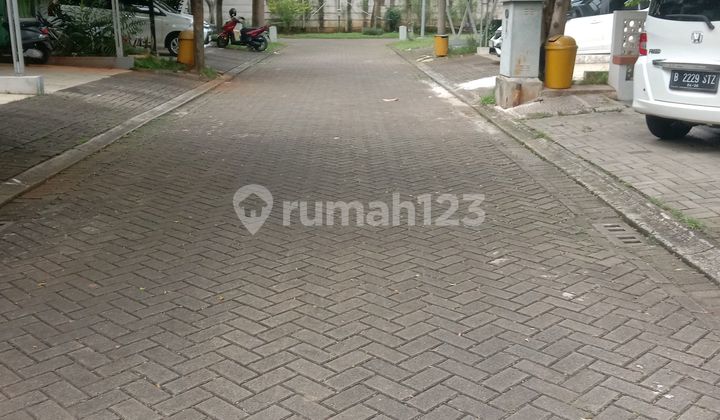 Disewakan Rumah Diap Huni di Lingkungan Yg Nyaman dan Srategis di Graha Raya 2