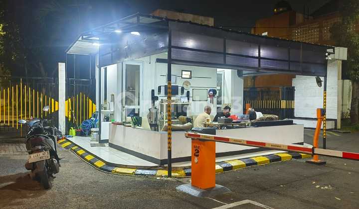 For Sale Fast Couple House in Graha Raya Cluster Ready to Live In Good Furnished For Sale Fast Couple House in Graha Raya Cluster Ready to Live In Good Furnished